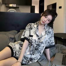 �羳�¿�ˮī����˿���俪��Ůʿ˯���ļ��������п��⴩��װ����