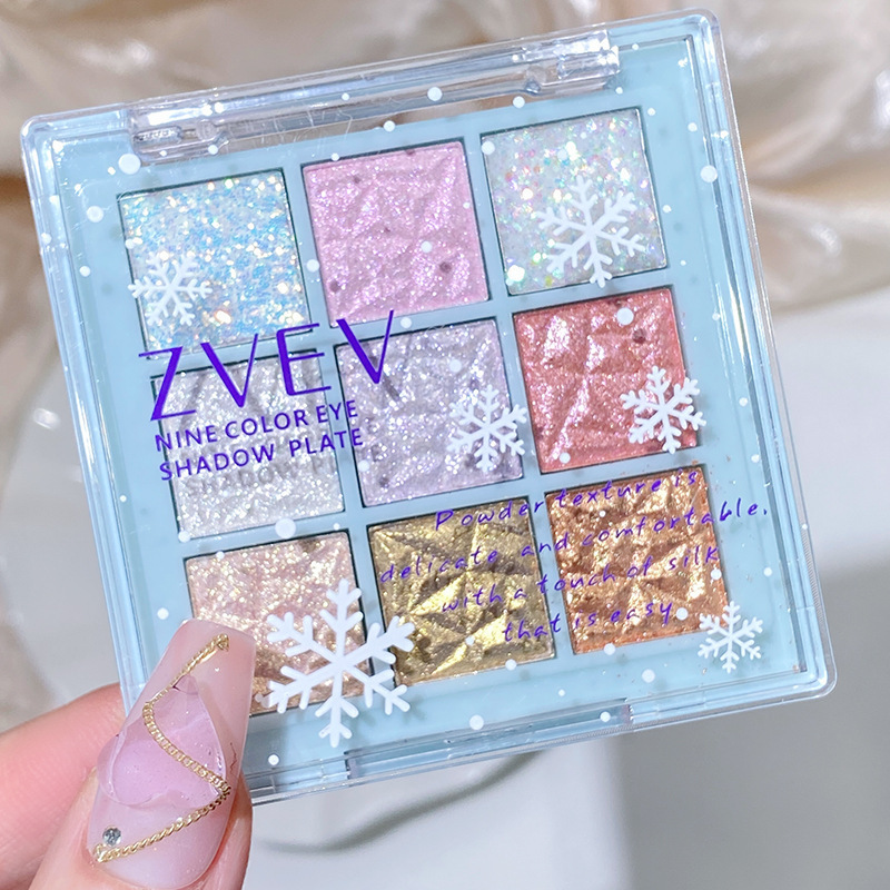 ZVEV Christmas snowflake nine-color eyeshadow plate blue pink color fine flash repair blush highlight Integrated Plate sequins Pearl