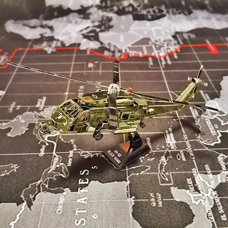 Estatua mágica de acero al por mayor versión de color avión un grupo metal rompecabezas mini 3D tridimensional hecho a mano DIY modelo de montaje