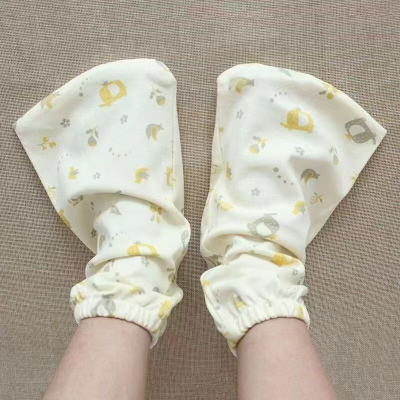 Sleep Socks for Men and Women, Suitable for Air-Conditioned Rooms, to Wear at Night, Warm and Anti-Cold, Children's Loose-Fitting Sleep Foot Covers, Pure Cotton