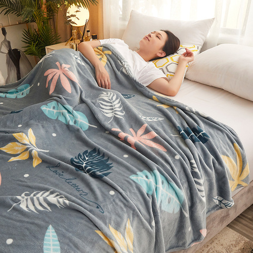 A Thick Winter/Spring Wool Blanket, Milk Fleece Insulated Office Napkin, Living Room Foldable Cute Dual-Sided Single Person