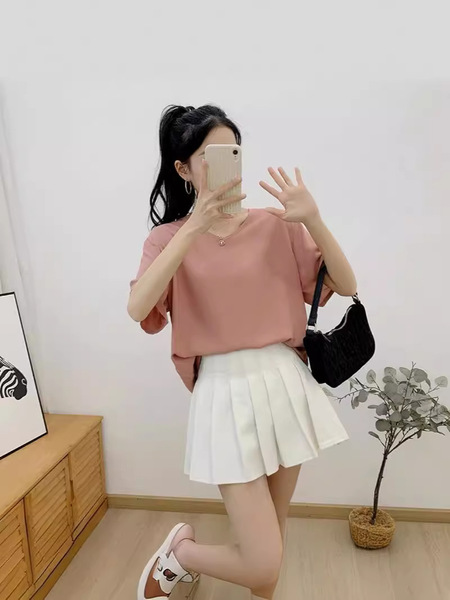 White summer body-friendly breathable T-shirt