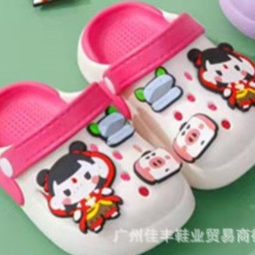 2025 New EVA Summer New Cartoon Boys and Girls Cute Baby Kids Outdoor Non-slip Cave Shoes