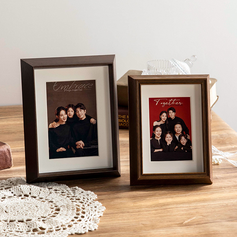 Solid wood wall-mounted photo-washing photo frame customized 6-inch 7 family photo marriage certificate decoration table photo plus printing
