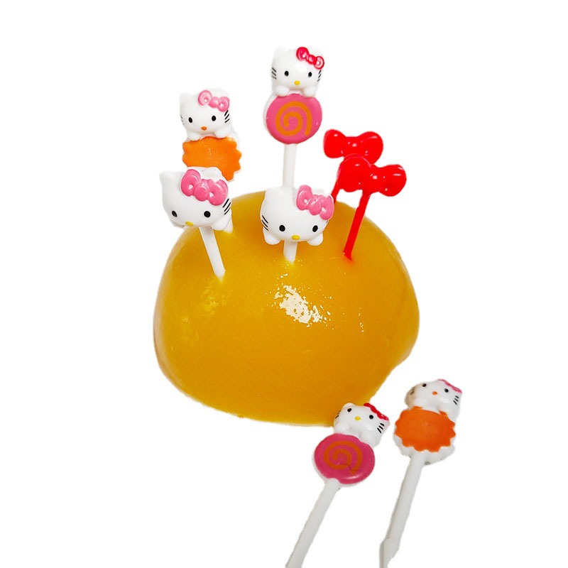 Venta caliente estilo japonés fruta de plástico tenedor Hello Kitty niños palo de fruta 8 paquete