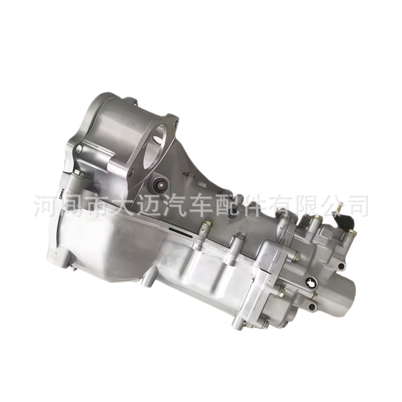 1700010-010/B01 24700-75A00 462 Gearbox Is Suitable for Changan Hafei Jl462Q/Da462Q