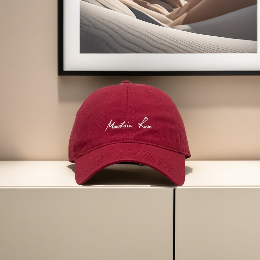 Sombrero de béisbol de estilo japonés original minimalista para hombres y mujeres ociosos con una cabeza grande para mostrar la cara con una gorra de lengua de pato protectora contra el sol.