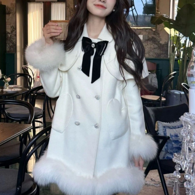 코트 (겨울에 두껍게)