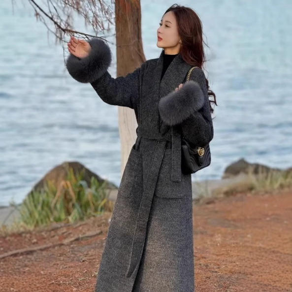 2025 가을 겨울 모직 다운 안감 코트 여성용 롱 스타일 공장 직판 도매 및 배송