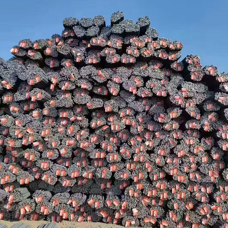 Barras de acero de tornillo terciarias resistentes a terremotos laminadas acabadas de acero de tornillo de acero en el sitio de construcción de acero de tornillo de tornillo de estribón procesamiento al por mayor spot