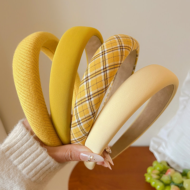 Spring and Summer Yellow Sponge Wide-Brimmed Headband for Women 2026 New Versatile High-Top Hairband Elegant Face-Washing Hair Clip Headband Spring and Summer Yellow Sponge Wide-Brimmed Headband for Women 2026 New Versatile High-Top Hairband Elegant Face-Washing Hair Clip Headband