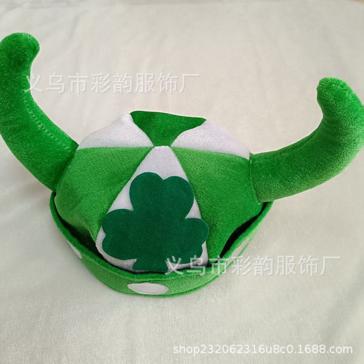 Accesorios transfronterizos del día de San Patricio conjunto de gorras de trébol correa de hombro cadena de cuentas decoración del día de Irlanda