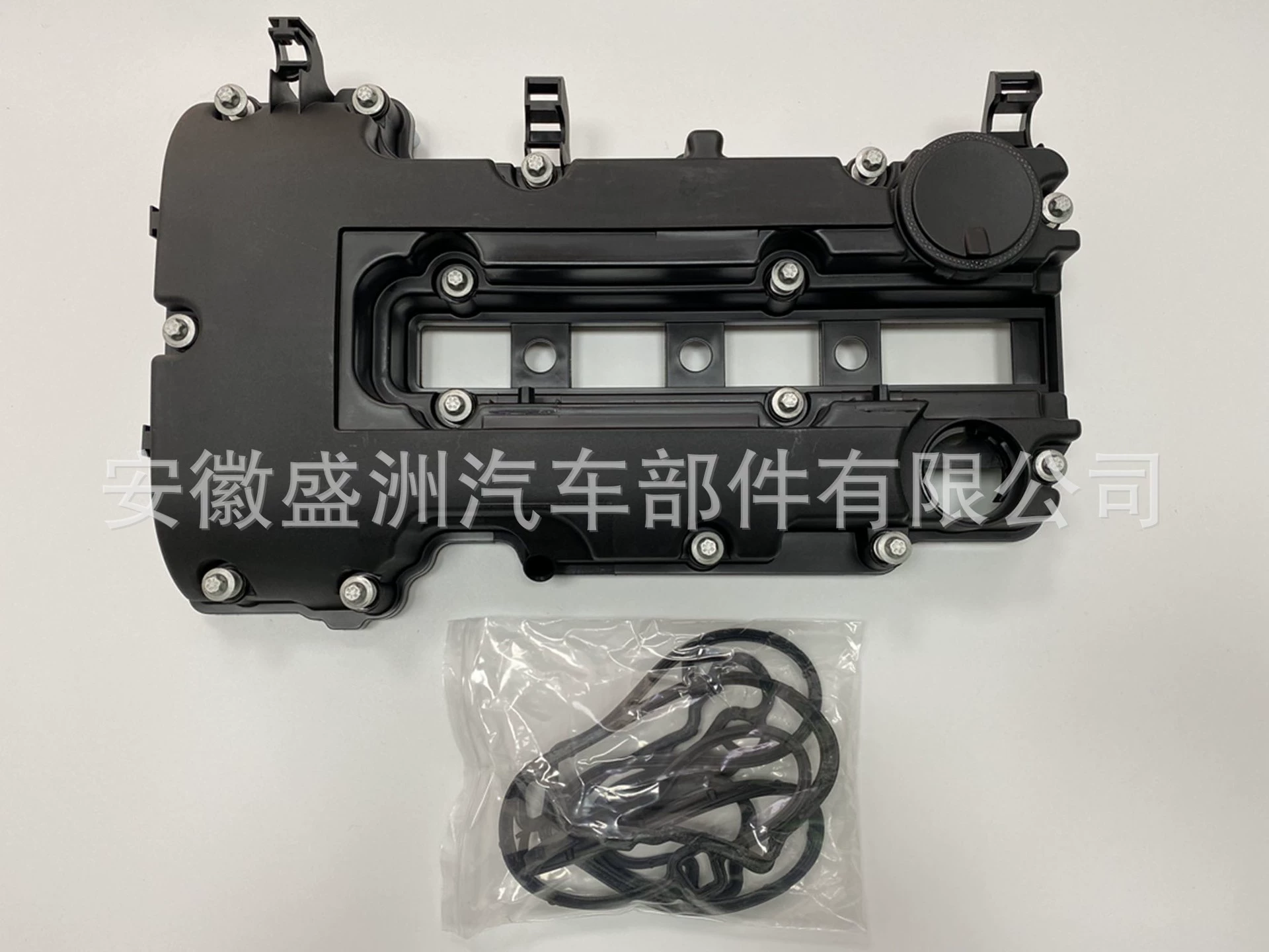 Крышка клапанной камеры 55573746 Для Chevrolet Cruze Encore