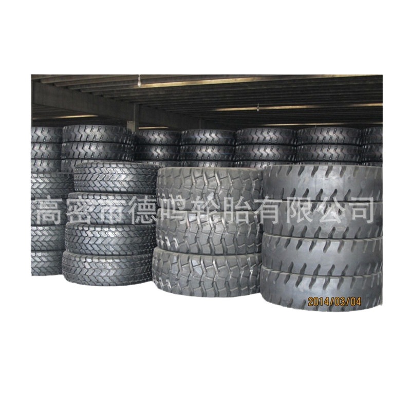 Neumático de ingeniería de suministro de fábrica 40.00-57 neumático de coche de cuerpo ancho de forma especial nuevo