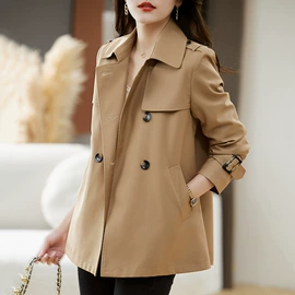 时尚休闲套装;其他短外套;羽绒服