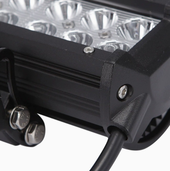 lámpara de coche led faro de automóvil motocicleta 36W luz de trabajo motocicleta / automóvil LED luz de trabajo