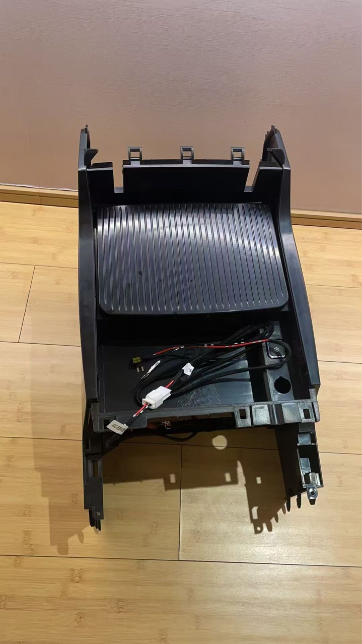 Suitable for 2014-21 Tundra Models, Armrest Box Upgrade, In-Car Refrigerator Compressor for Toyota Tundra