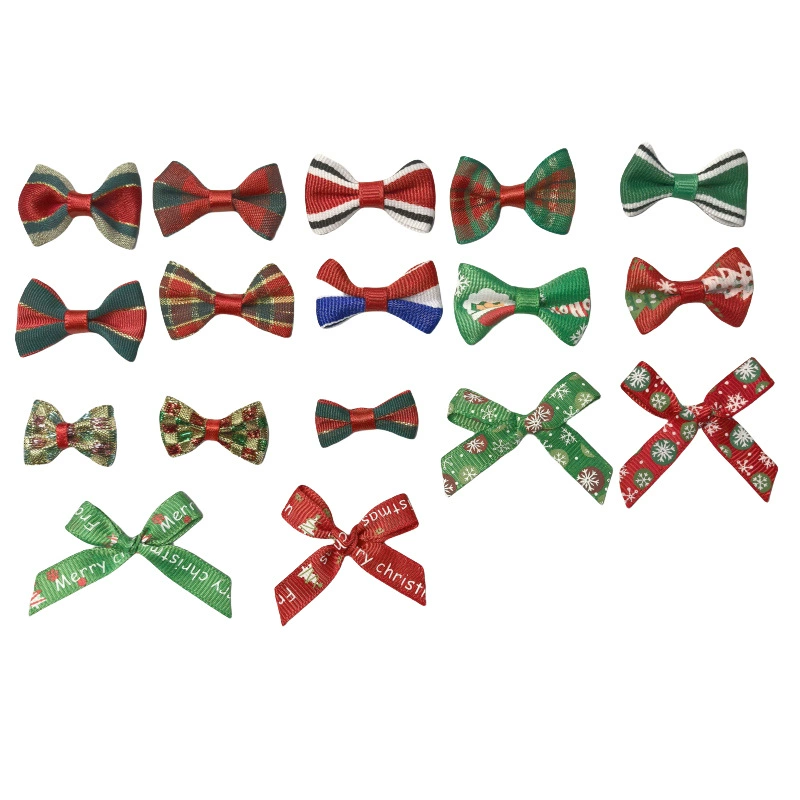 Рождественский лук с резьбой в клетку