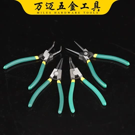 锤子;手锯、木工锯;油灰刀