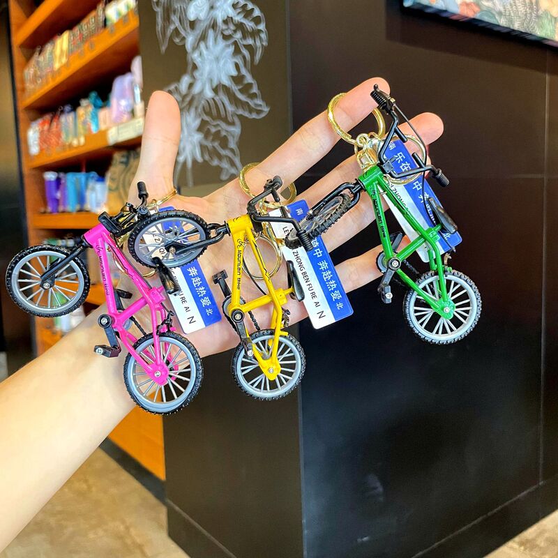 Creative mini bicycle key chain exquisite mountain bike car key chain couple package pendant gift wholesale