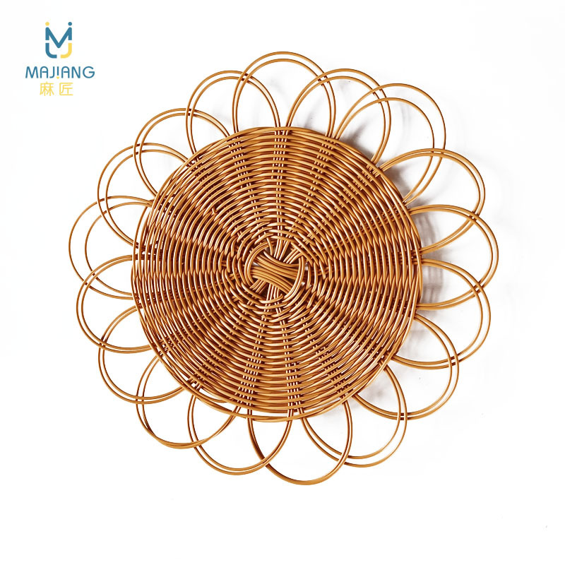 꽃 모양의 플라스틱 땋은 35CM, 약 77g