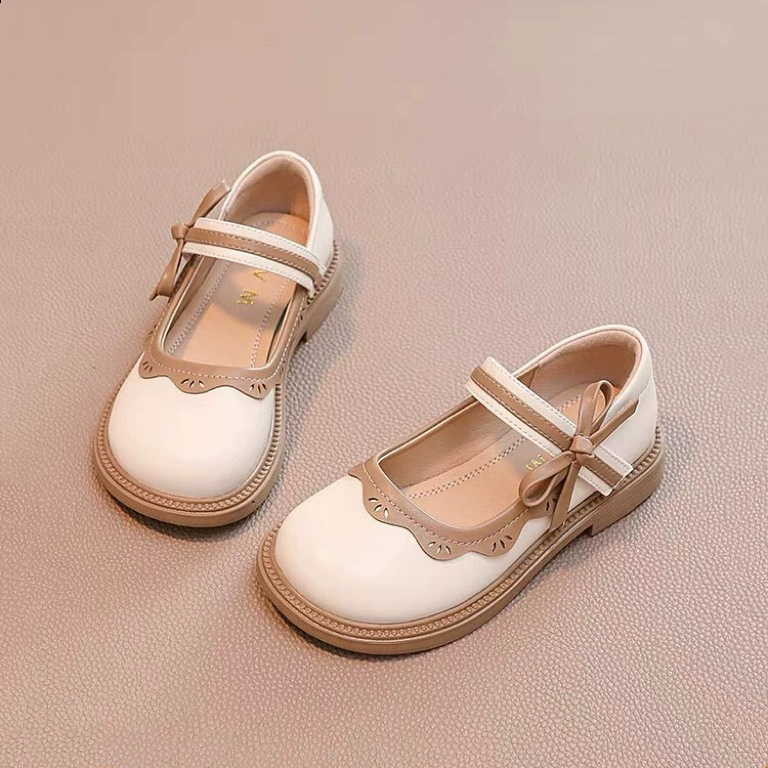 Обувь для девочек Детская обувь принцессы 2024 весна и осень Новый стиль одиночная обувь в горох детская Маленькая кожаная обувь с мягкой подошвой для девочек