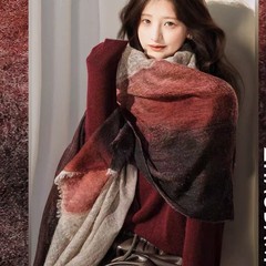 内モンゴルの純粋なカシミヤのマフラーのショールの女性の超薄の指輪の綿毛の手描きのショールの民族の風の小さい大衆の軽豪華な金