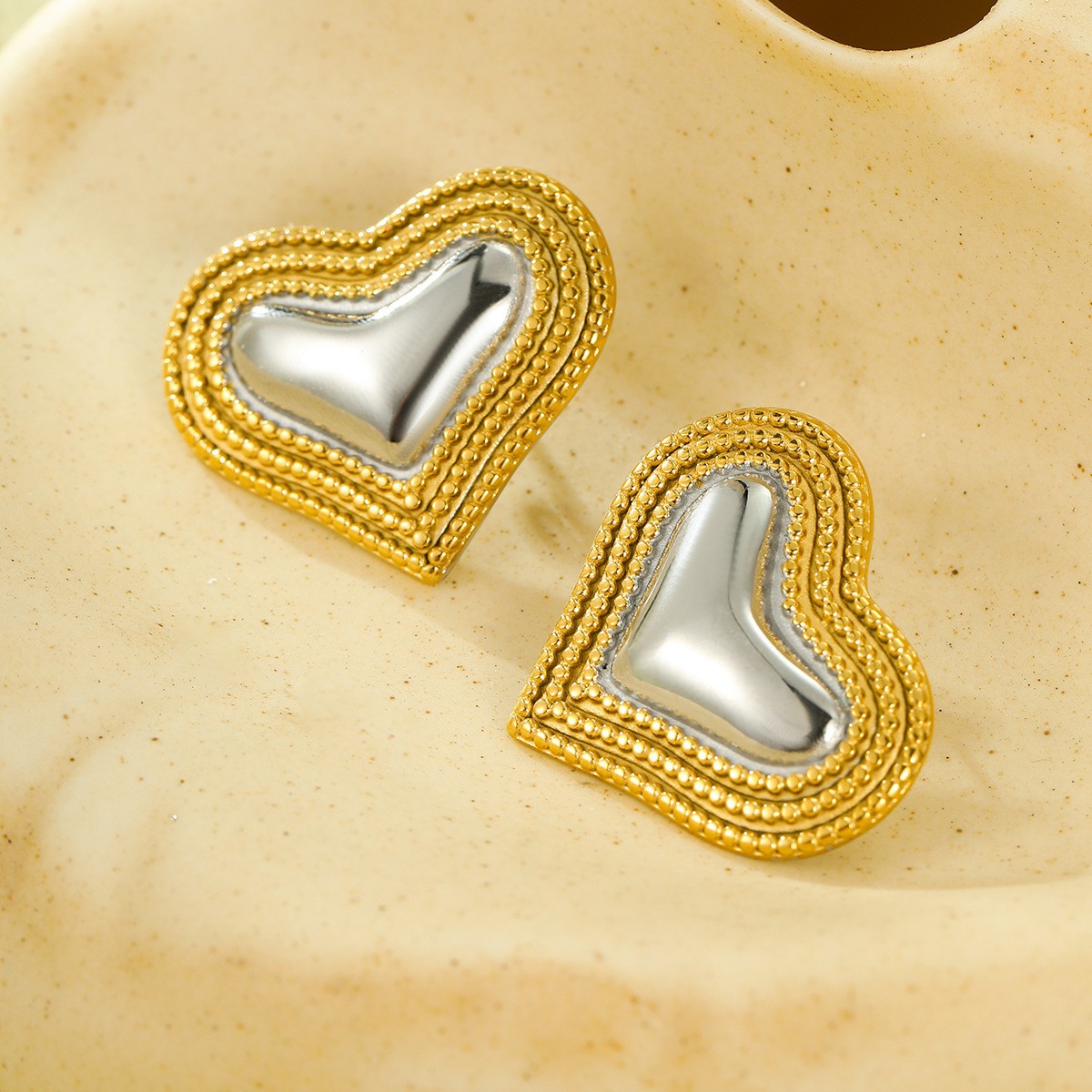 12g Weight 0.03µm-0.05µm Gold Plating Thickness PVD Coated Gold Plating Process 304 Stainless Steel Ear Needle Material Real Gold Plated Plating Material Drop Earrings, Ear Studs Classification 1 Pair Quantity Holiday, Daily Occasion 304 Stainless Steel Material Heart Shape Pattern All Seasons Season Women's Gender Polished Finish IG Style, Elegant, Modern Style Style Waterproof Non Tarnish, Mixed Metal, Plating Craft PVD Coated Real Gold Plated Heart Shape 304 Stainless Steel IG Style Elegant Modern Style Waterproof Non Tarnish Drop Earrings Ear Studs 3