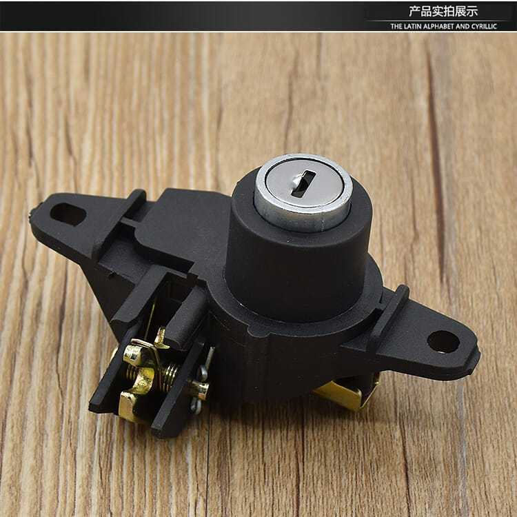 Motorcycle new Neptune red treasure UM125T-A-C tianlongxing lock electric door power lock whole car lock accessories