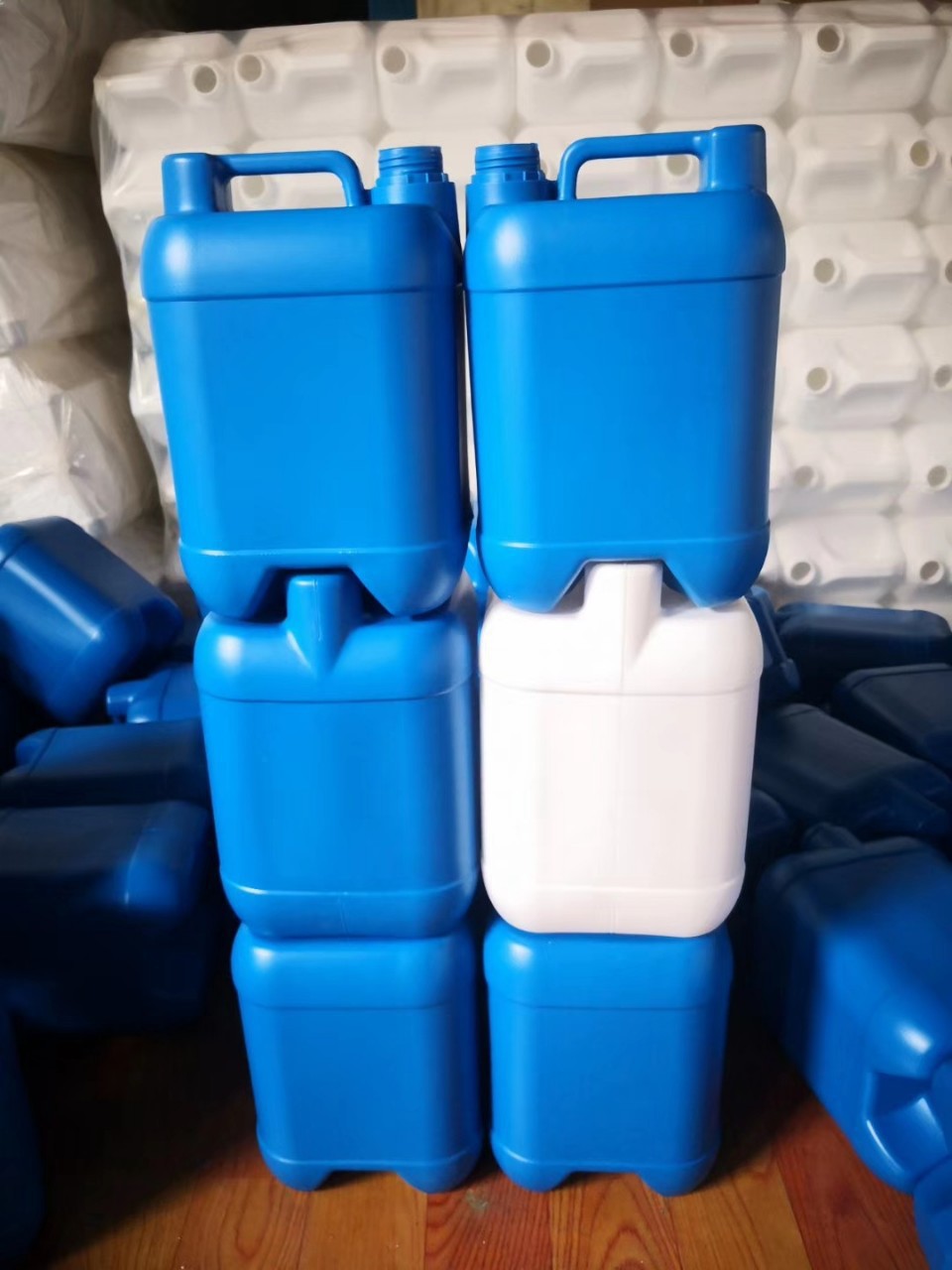 河南现货25公斤㎏升堆码桶塑料蓝色方型25L消毒液桶化工厂壶塑料