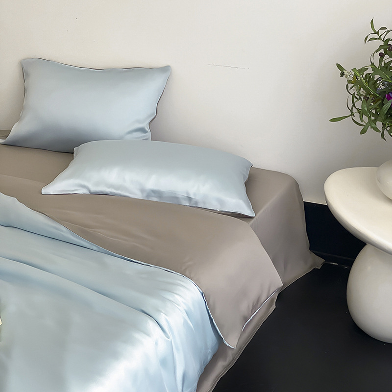 Ice Silk Bedding Set Solid Colour Comfortable Four Piece Bedding_voghion.com