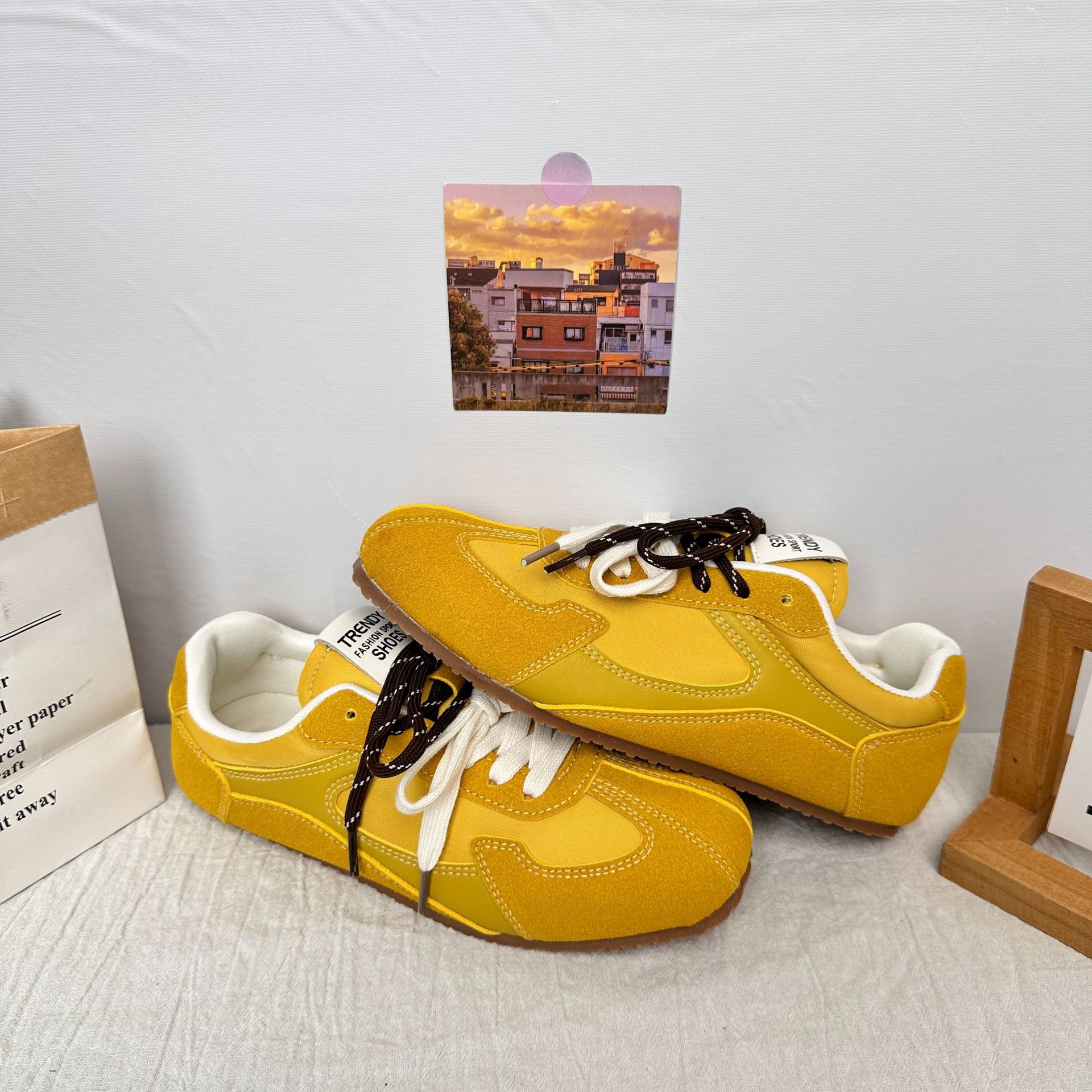 A9901 plantillas de látex/zapatos de deporte ligeros zapatos de mujer 2025 nuevos zapatos blancos planos zapatos de entrenamiento alemán retro zapatos Forrest Gump image 8