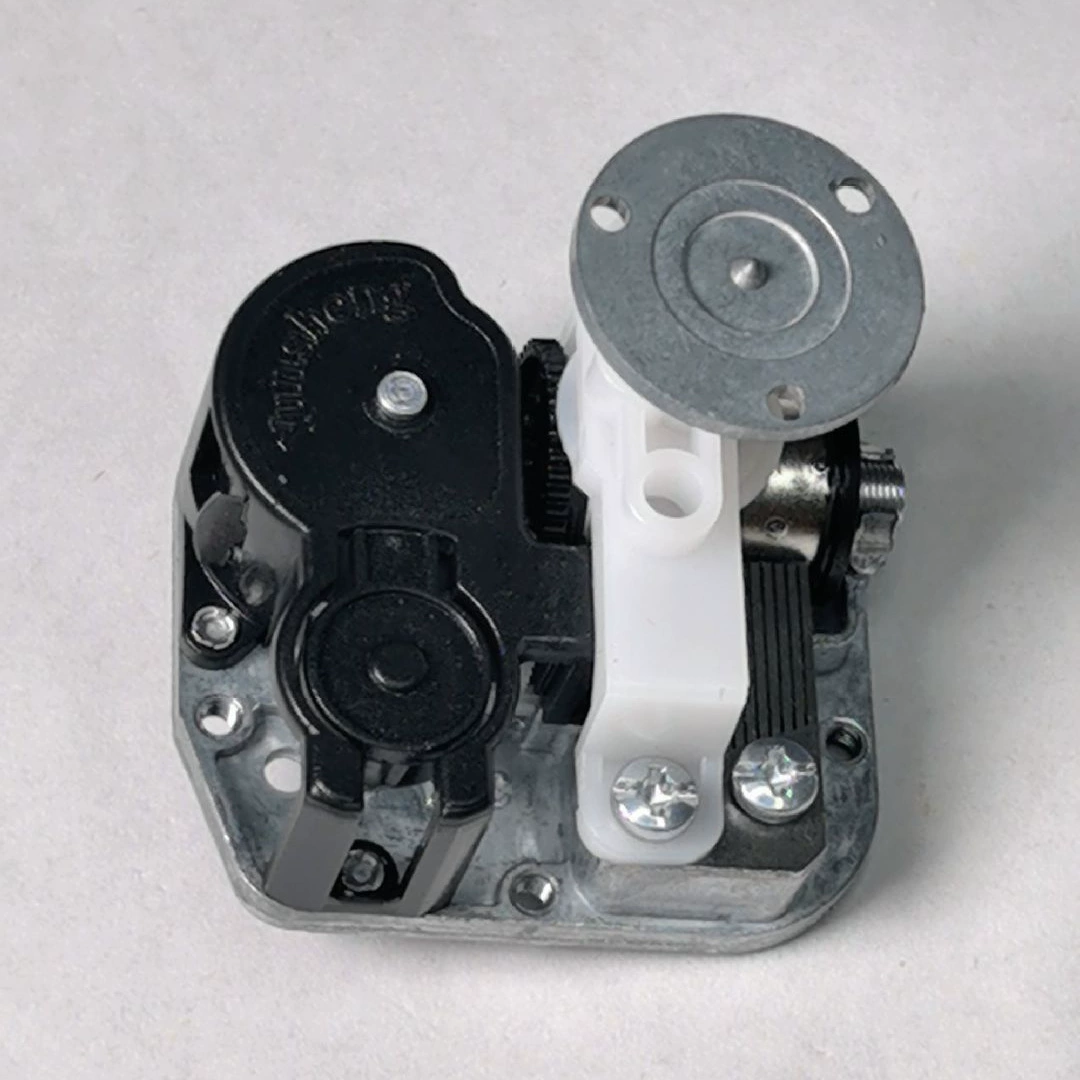 Грибная головка 18 тон вращающаяся музыкальная шкатулка с восемью звуками