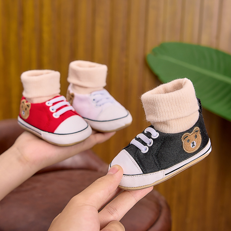 0-1 Year Old Baby Shoes and Socks, Spring & Fall Soft-Soled Toddler Shoes, Baby Canvas Shoes, 0-6-12 Months Baby Socks and Shoes