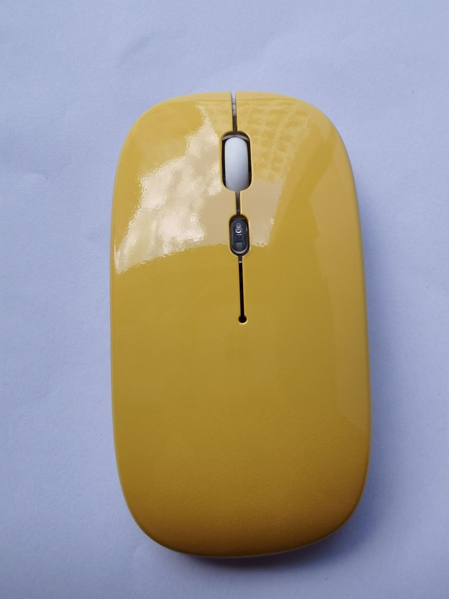 Fábrica directa transfronteriza nueva carga Bluetooth dual modo inalámbrico luminiscente computadora portátil de oficina ratón silencioso