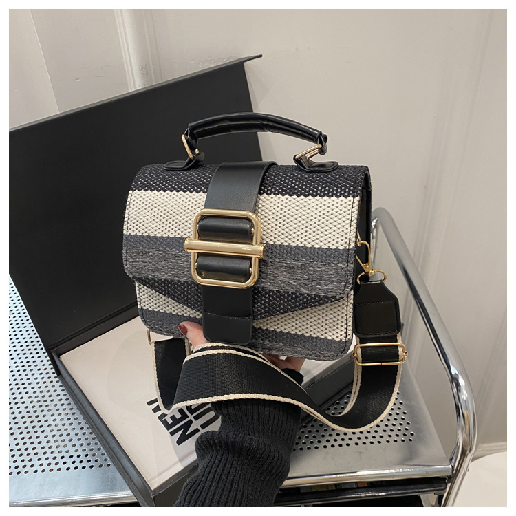 337g Weight Polyester Lining Material Sewing Thread Fashion Element Magnetic Buckle, Flip Cover Closure Type Top Handle, Sling Strap Strap Type Crossbody Bag Bags Type Casual, Daily, Shopping Occasion Pu Leather Material Stripe Pattern All Seasons Season Women's Gender Classic Style Style Square Shape Women's Pu Leather Stripe Classic Style Sewing Thread Square Magnetic Buckle Flip Cover Crossbody Bag 13
