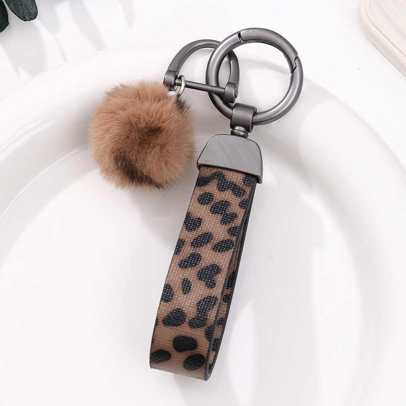 New Western Cowboy Style Leopard Print Oil-Edged Leather Keychain Bag Hanging Plush Ball Water Cup Lanyard Hot Style Xiaohongshu