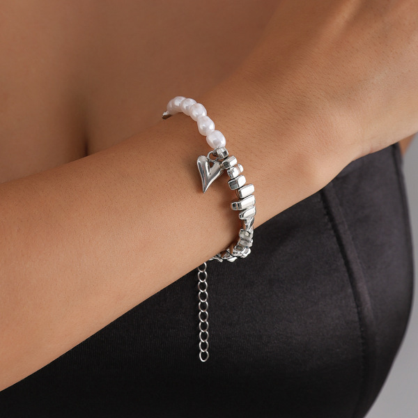 accessory with tassels