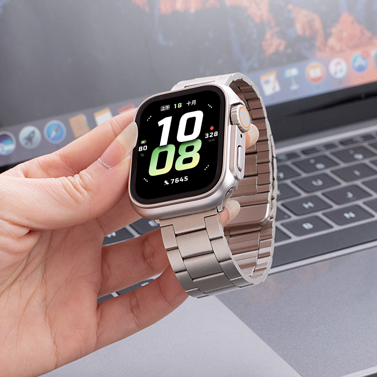 適用蘋果Watch S10華為GT5小米S4手錶帶鋼帶三珠不鏽鋼磁吸式錶帶