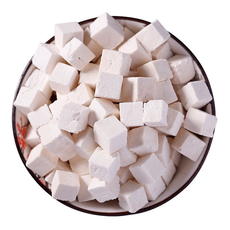White Poria Fu Ling Dried Sclerotium Cubes 500g for Tea and Soup Traditional Chinese Herb in use