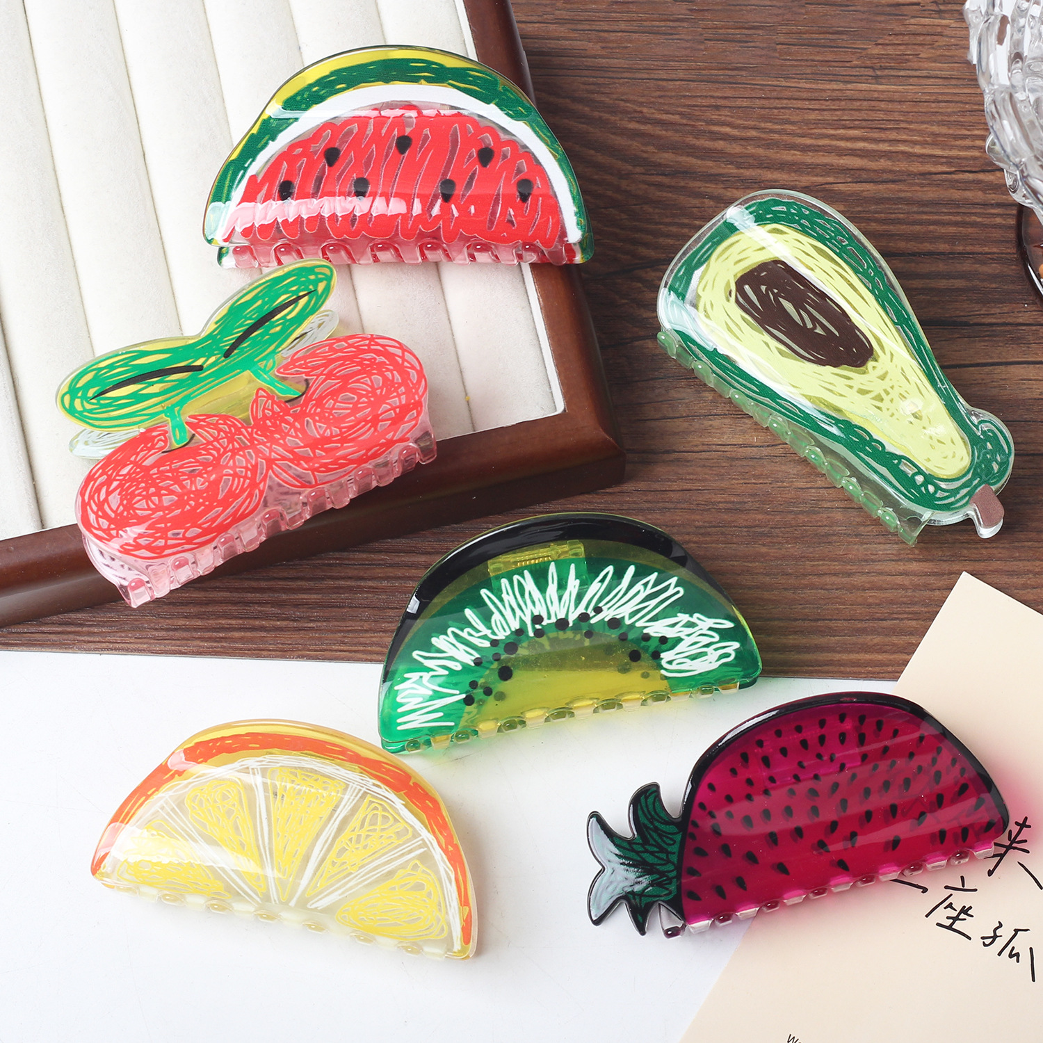 Clip de agarre de la serie de frutas de acrílico coreano, tendencia de moda personalizada, horquilla de tiburón, accesorios para el cabello, sombreros