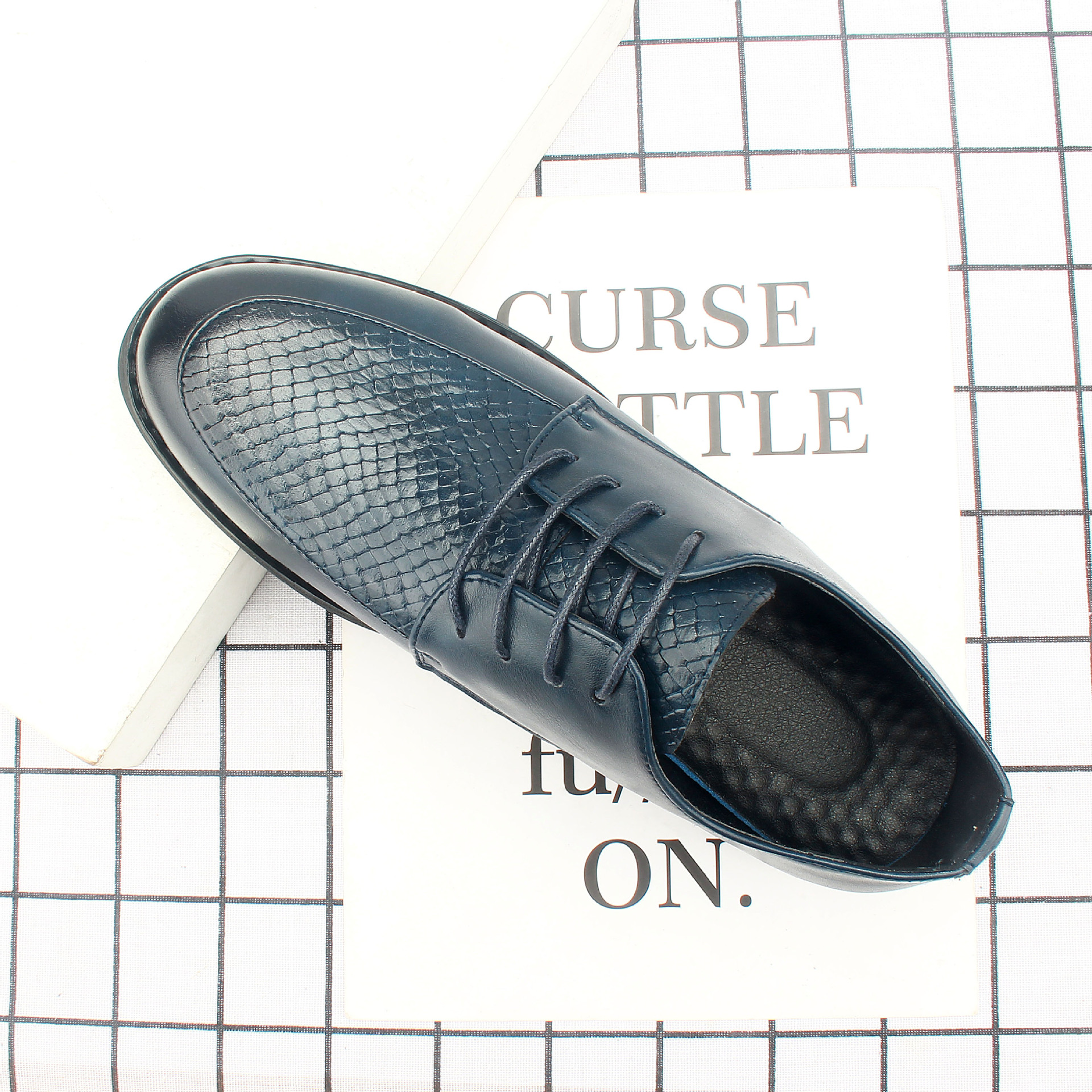 ƤЬ��2022�¿���ʿ������װ��Ь����Բͷ���б�֯��Ьʱ��358