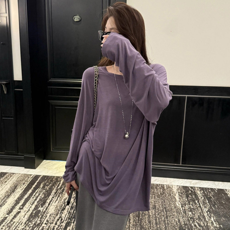 Casual and relaxed purple round-neck long-sleeve T-shirt for women, summer lazy style, sun-protective cover-up, slimming top