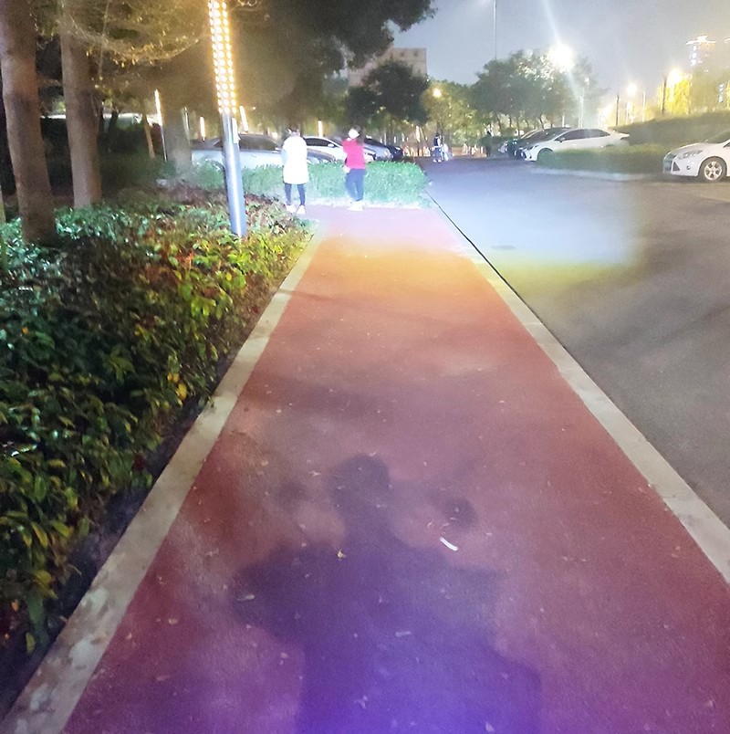 Motorcycle LED Spotlight Blast Flash Paving Road Near and Far Electric Vehicle Super Bright Light Tricycle External 12V85V Headlight