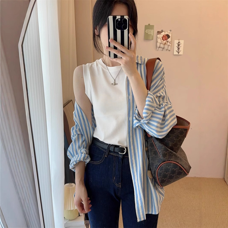 Spring Is Not Too Late, Pure Color Inner Vest, One Piece, Super Easy to Wear, Small Round Neck Sleeveless Vest Top for Women Spring Is Not Too Late, Pure Color Inner Vest, One Piece, Super Easy to Wear, Small Round Neck Sleeveless Vest Top for Women