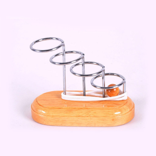 Classical educational toys based on topology. Desktop unblocking and unlocking fun decompression toys. Step by step surprising. Mouse trapped in ladder ring.