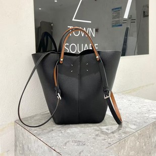Niche Design Bucket Bag Vegetable Basket Bag Women's High-end Fashionable Underarm Bag All-match Commuter Shoulder Bag Handbag