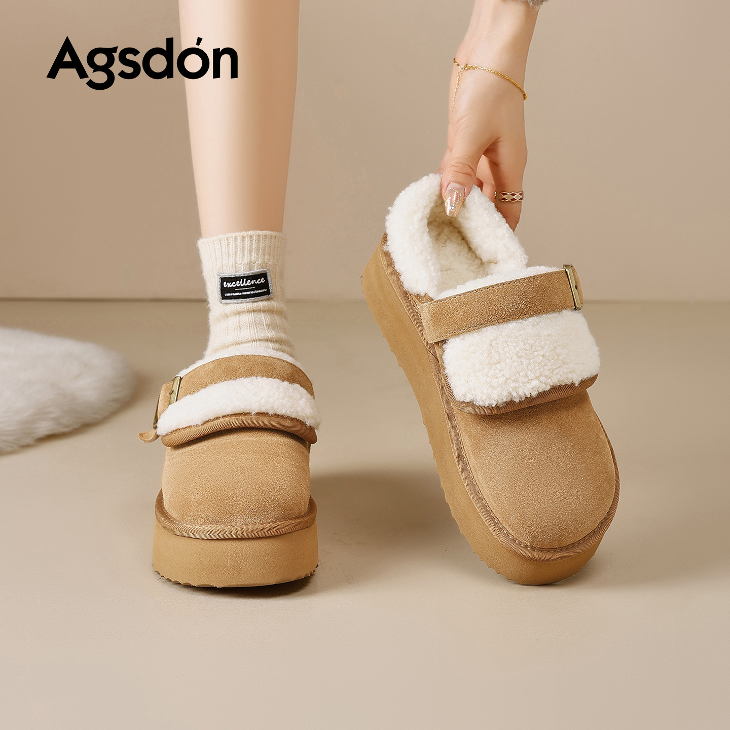 Augu Lion Dengjia Boccan zapatos de terciopelo mujeres 2025 nuevas botas de nieve de invierno gruesas con un pedazo de zapatillas de algodón grueso