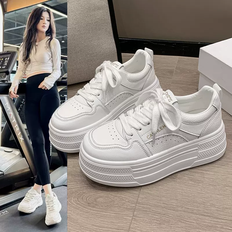 2025新款软皮厚底小白鞋女百搭舒适平底休闲运动板鞋透气松糕鞋
