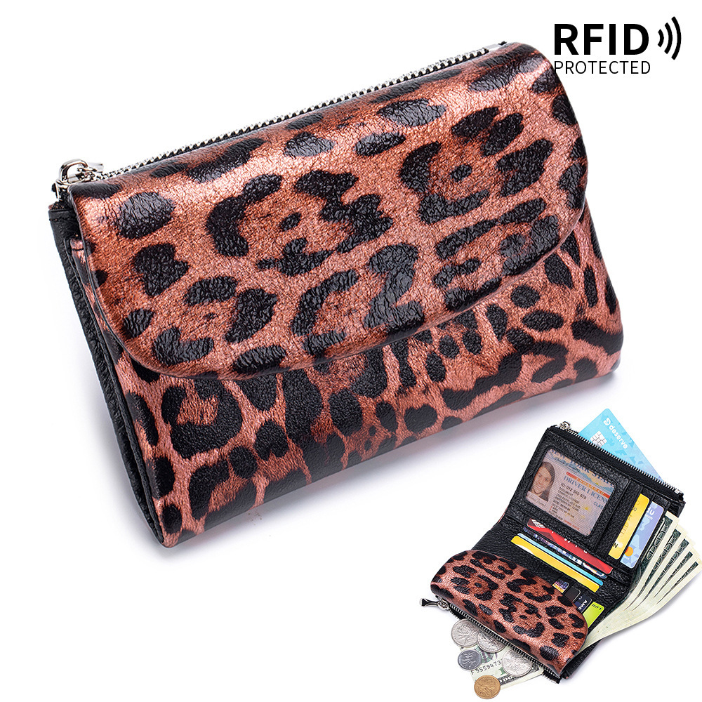 Pink (leopard print)